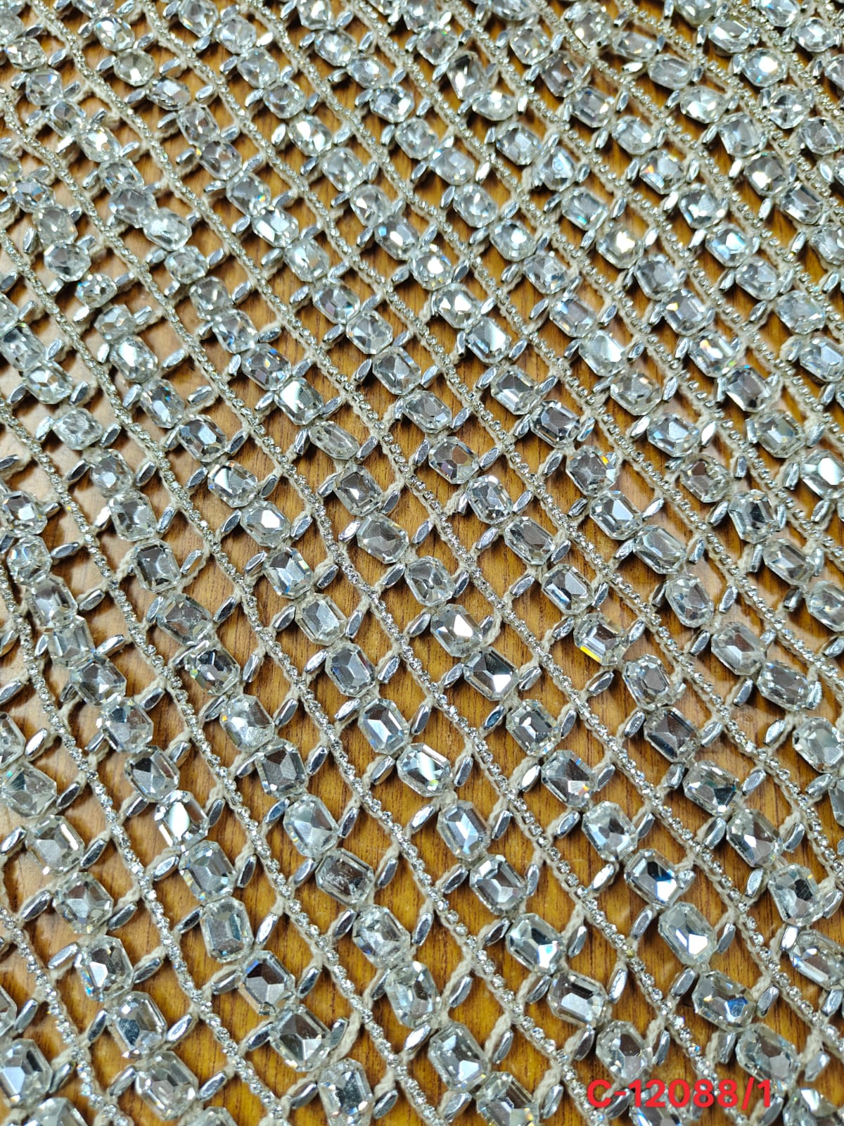 Crystals/Rhinestones
